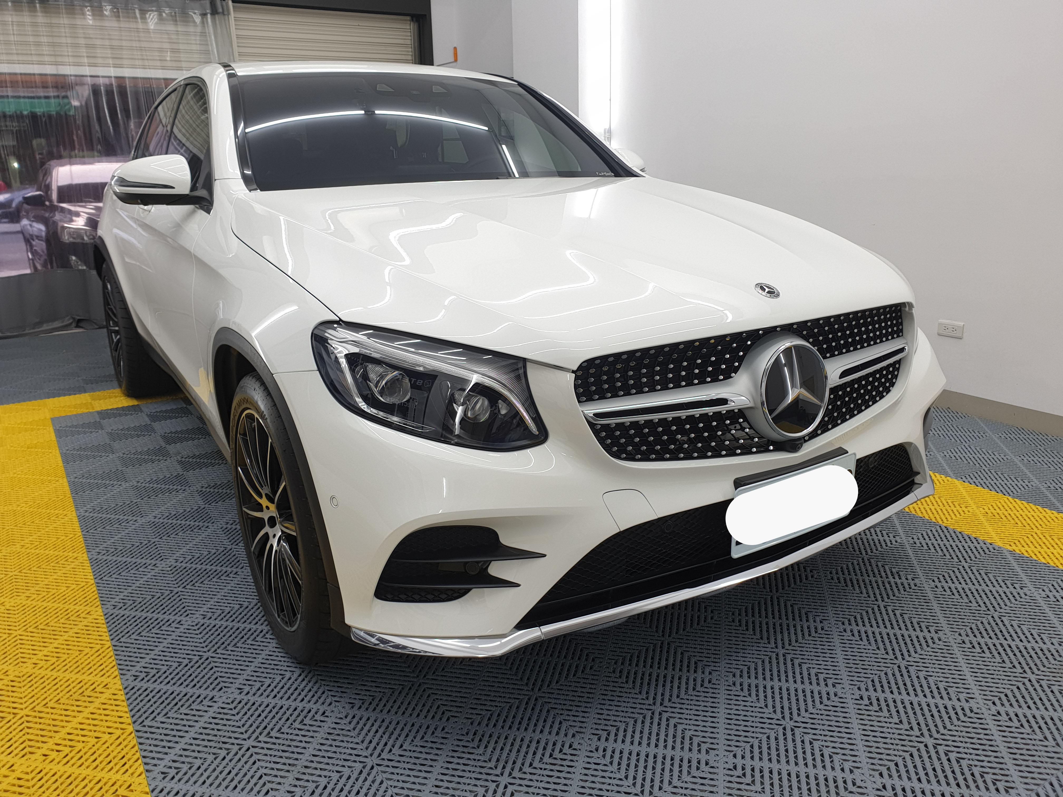 引擎蓋包膜-Mercedes-Benz GLC250